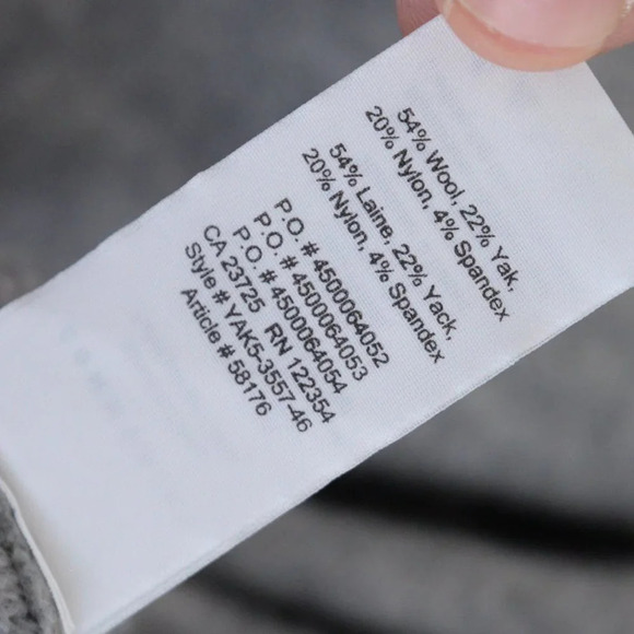 Aritzia Community Grey 54% Wool,  22% Yak Short Sleeve Cardigan XSmall - Picture 11 of 11